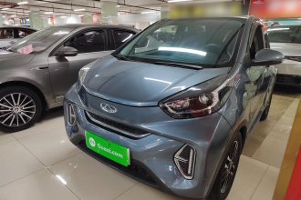 奇瑞QQ 小蚂蚁 2022款 改款 甜粉款 半糖版 磷酸铁锂 30.7kWh 30kW 301km