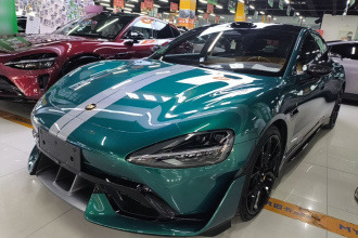 小米汽车 小米SU7 Ultra 2025款 Ultra