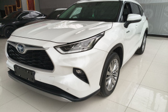 丰田 汉兰达 2023款 2.5L智能电混双擎四驱尊贵版 7座