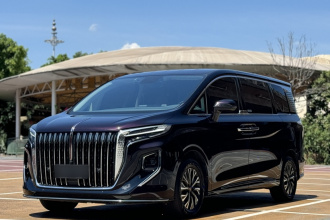 红旗HQ9 PHEV 2024款 2.0T 四驱商务版