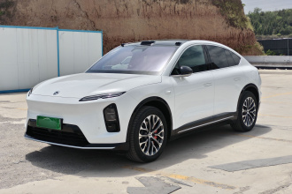 蔚来EC6 2025款 75kWh