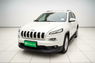 Jeep 自由光 2017款 2.4L 领先智能版