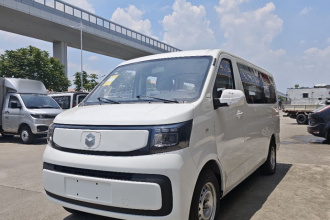 长安凯程 长安睿行EM80 2026款 舒适型 6座 对开门 金钟罩50kWh 380km 2C