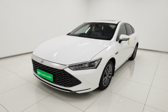 比亚迪 秦PLUS 2023款  冠军版 DM-i 120KM超越型