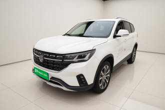 东风风行 风行T5L 2020款 1.5T 自动豪华型 5座 国VI