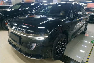 极氪7X 2025款 100kWh 长续航四驱智驾版