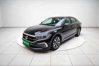 大众 帕萨特 2024款 380TSI 龙腾版