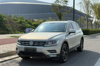 大众 途观L 2019款 330TSI 自动两驱全景舒适版 国VI