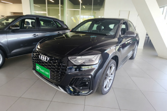 奥迪Q5L Sportback 2023款 40 TFSI 豪华型