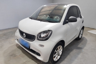 smart fortwo 2015款 1.0L 52千瓦硬顶灵动版
