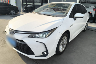 丰田 卡罗拉 2021款 双擎 1.8L E-CVT精英版