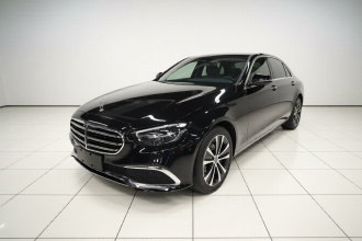 奔驰E级新能源 2022款 改款三 E 350 e L 插电式混合动力轿车
