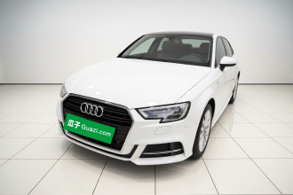 奥迪A3 2018款 30周年年型 Sportback 35 TFSI 时尚型
