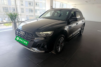 奥迪Q5L 2025款 40 TFSI 豪华动感型