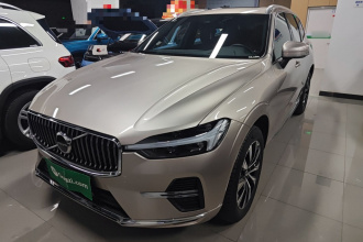 沃尔沃XC60 2024款 B5 四驱智远豪华版