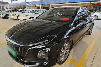 红旗E-QM5 2023款 560km PLUS