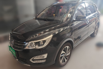 宝骏560 2015款 1.8L 手动豪华型