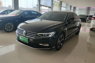 大众 迈腾 2023款 200万辆纪念版 330TSI DSG领先型
