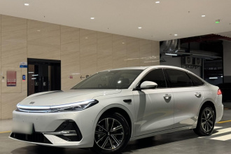 吉利银河 银河A7 2025款 EM-i 70km 探索版