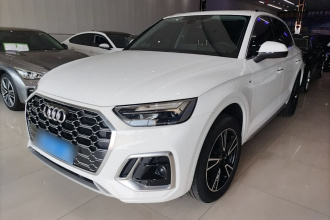 奥迪Q5L 2024款 40 TFSI 时尚动感型