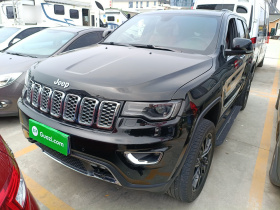 Jeep 大切诺基(进口) 2017款 3.0L 精英导航版