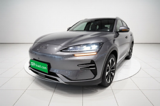 比亚迪 宋PLUS新能源 2025款 EV 520km 尊贵型