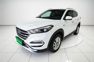 现代 途胜 2015款 1.6T 双离合两驱智能型
