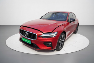 沃尔沃S60 2020款 T5 智雅运动版