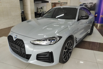 宝马4系 2022款 425i Gran Coupe M运动曜夜套装