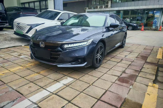 本田 雅阁 2022款 锐·混动 2.0L 幻夜·锐智版