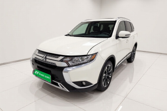 三菱 欧蓝德 2019款 2.0L 两驱畅享版 5座 国V