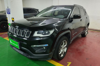 Jeep 指南者 2017款 200T 自动家享版