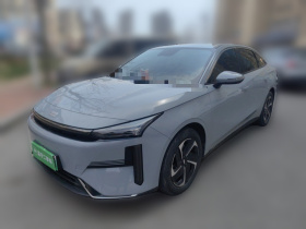 吉利银河 银河L6 2023款 60km PLUS