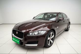 捷豹XFL 2018款 XFL 2.0T 200PS 精英版