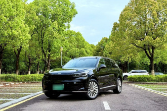 乐道L90 2025款 Max 六座版