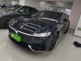 岚图汽车 岚图追光 2024款 PHEV 四驱超长续航旗舰版