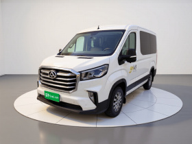 上汽大通MAXUS 新途V90 2020款 2.0TAMT运杰版前驱后单胎短轴中顶6座