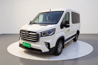 上汽大通MAXUS 新途V90 2020款 2.0TAMT运杰版前驱后单胎短轴中顶6座