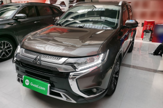 三菱 欧蓝德 2019款 2.0L 两驱畅享版 5座 国VI