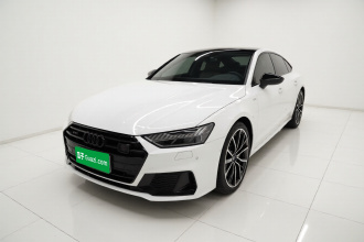 奥迪A7 2023款 55 TFSI quattro 尊享型