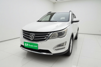 宝骏560 2015款 1.8L 手动舒适型