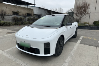 理想汽车 理想i6 2025款 两驱标准型