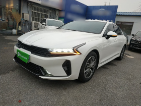 起亚K5 2021款 270T CVVD 时尚版