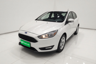 福特 福克斯 2015款 两厢 1.6L 自动舒适型