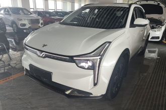 哪吒汽车 哪吒U 2022款 智400 Pro 磷酸铁锂