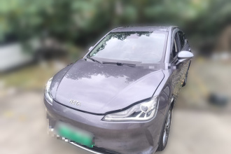 哪吒汽车 哪吒V 2022款 潮 400 Lite