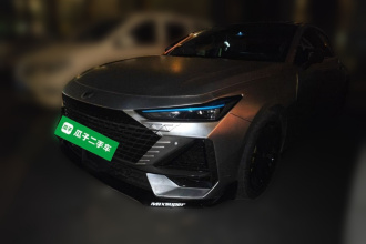 长安UNI-V 2022款 1.5T 运动版