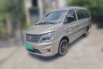 东风风行 菱智 2019款 M5L 1.6L 7座基本型 国VI