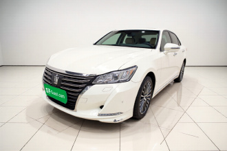 丰田 皇冠 2018款 2.0T 运动版