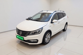 宝骏310W 2017款 1.5L 手动时尚型 国VI